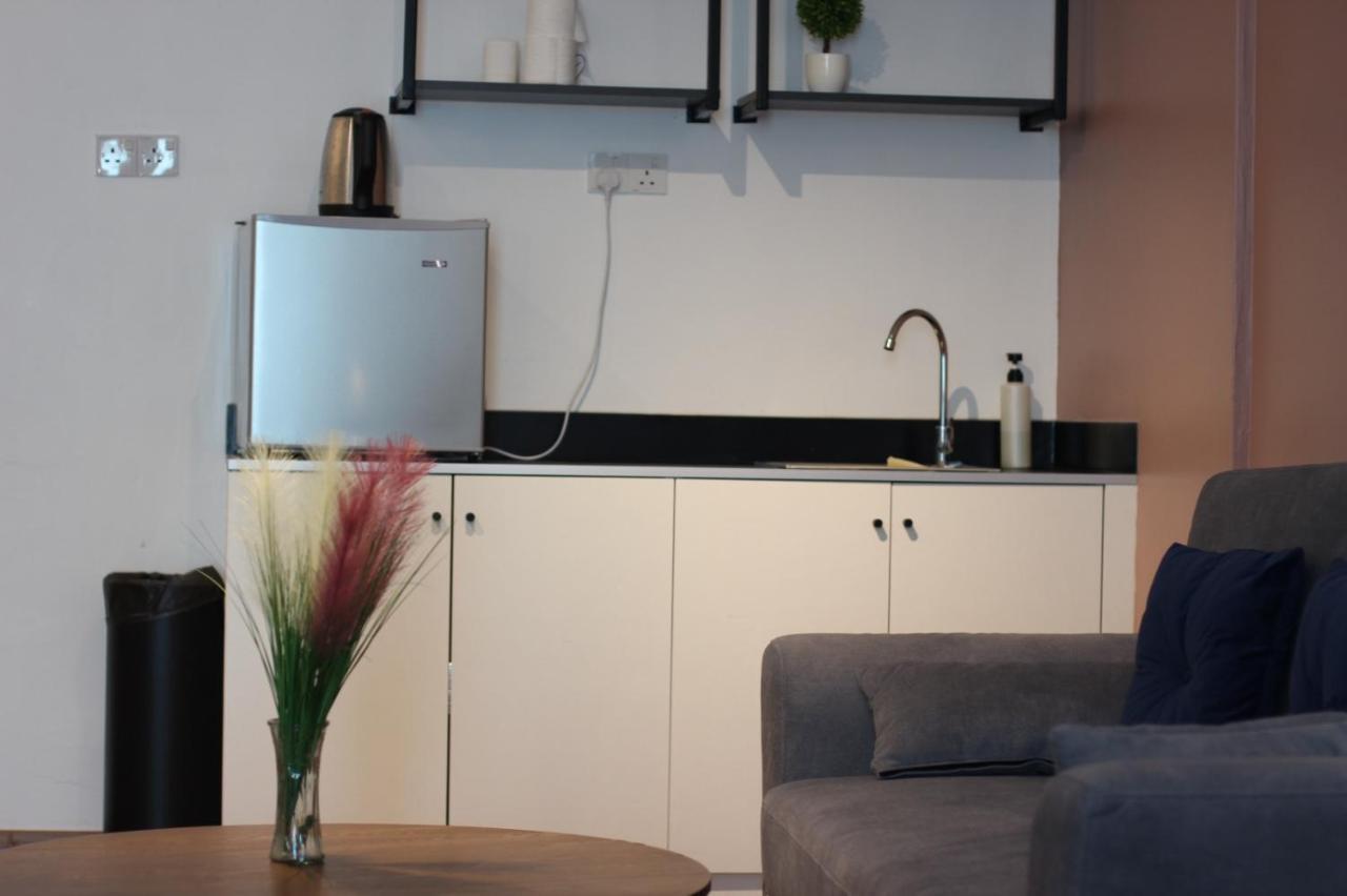 Summer Suites Apartment-The Summer Shopping Mall Kota Samarahan Экстерьер фото