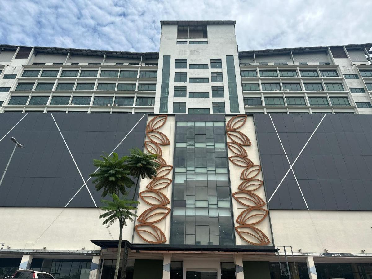 Summer Suites Apartment-The Summer Shopping Mall Kota Samarahan Экстерьер фото