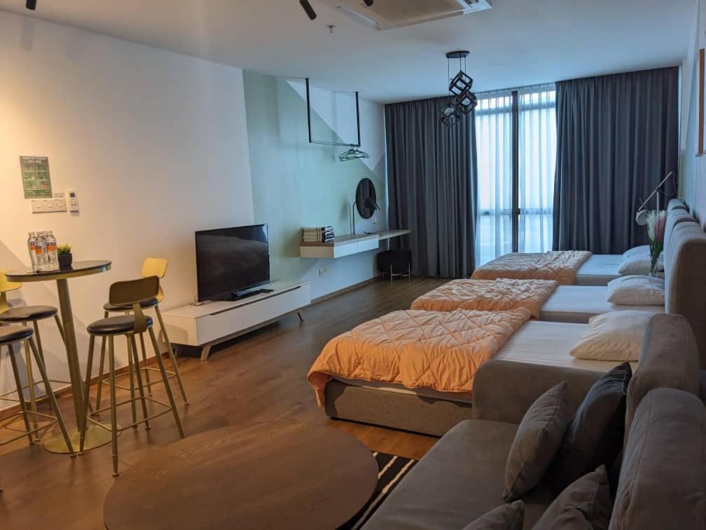 Summer Suites Apartment-The Summer Shopping Mall Kota Samarahan Экстерьер фото